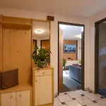 Апартаменти Haus Michael *