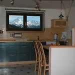 Апартаменти Haus Michael Тукс