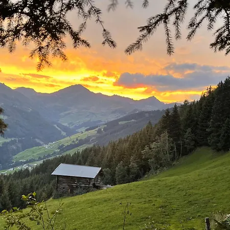 Haus Michael Апартаменти *