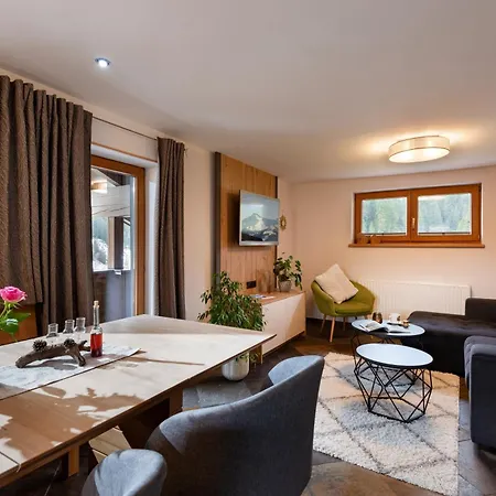 Апартаменти Haus Michael *