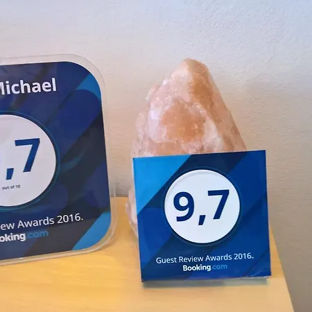 Апартаменти Haus Michael *